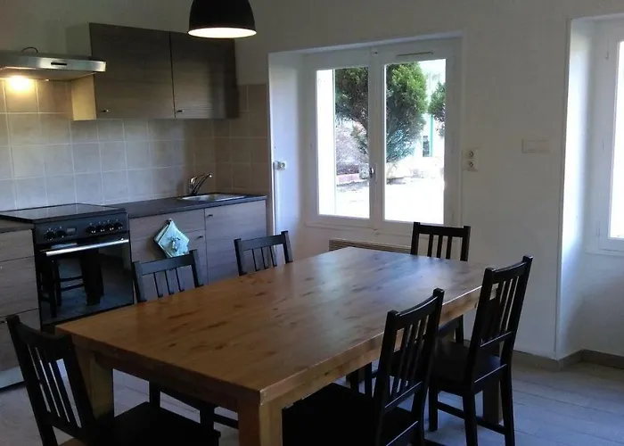 度假居 拉贝磨坊酒店 *