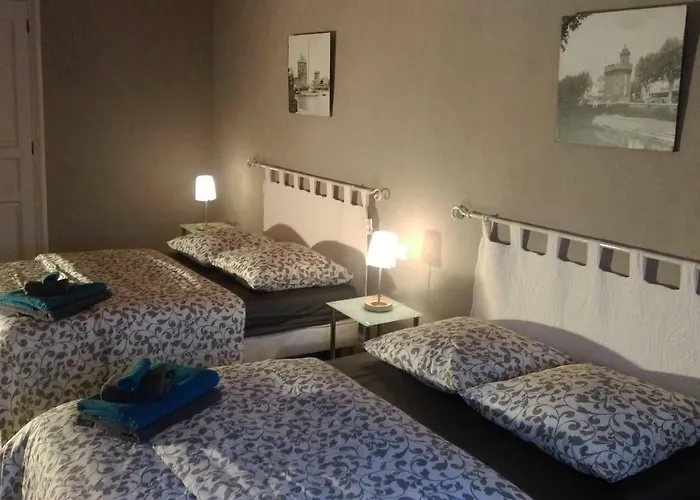 拉贝磨坊酒店 度假居 *