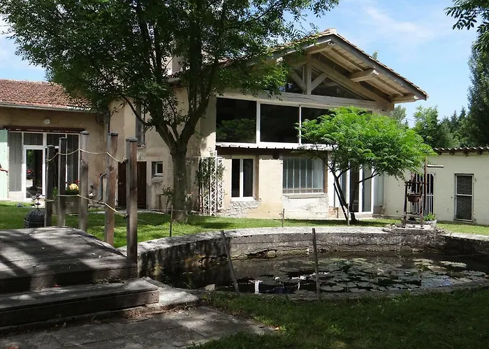 度假居 拉贝磨坊酒店 *